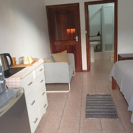 La Maison Hibiscus Self Catering Accommodation Beau Vallon  Exteriér fotografie