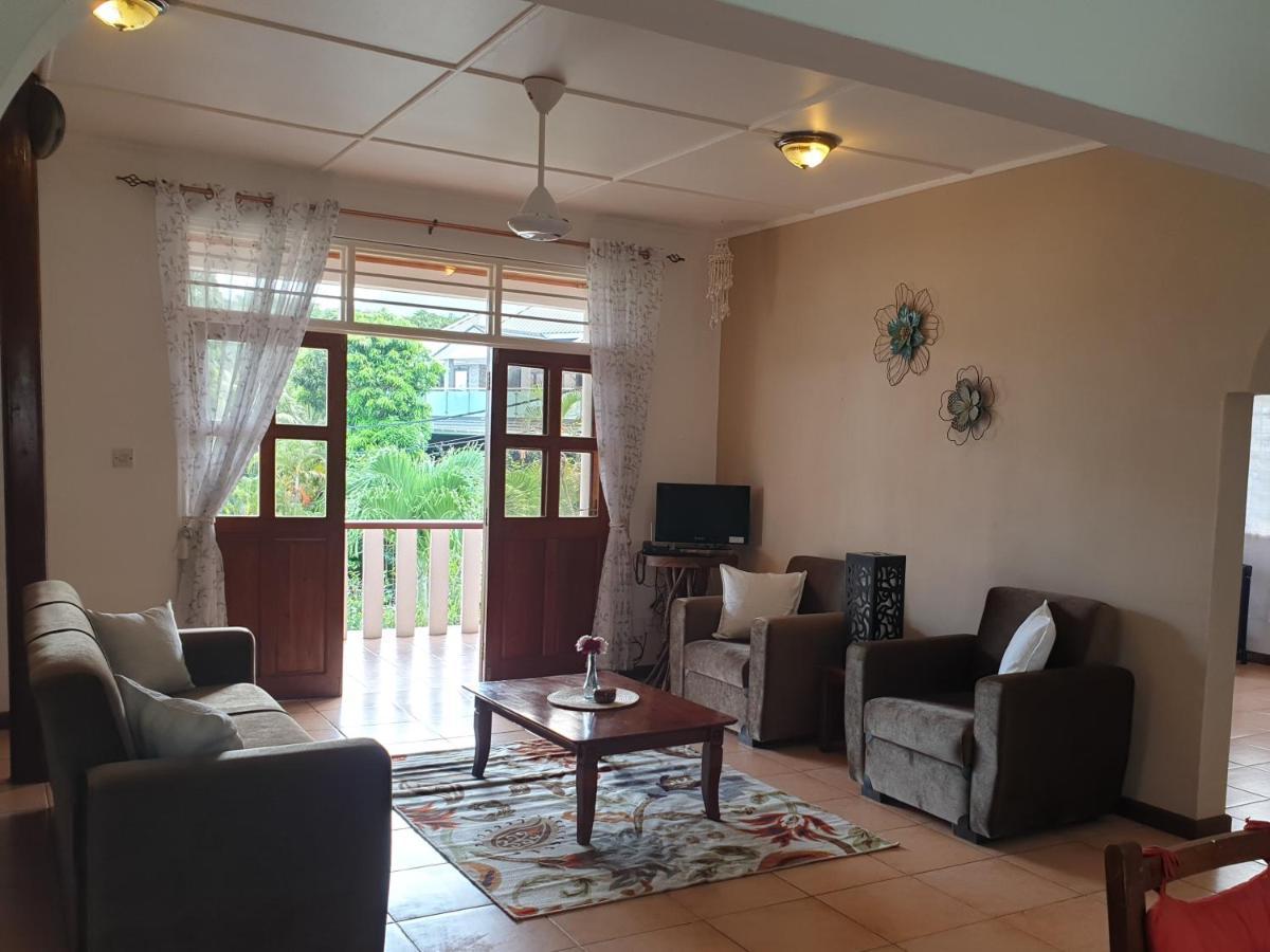 La Maison Hibiscus Self Catering Accommodation Beau Vallon  Exteriér fotografie